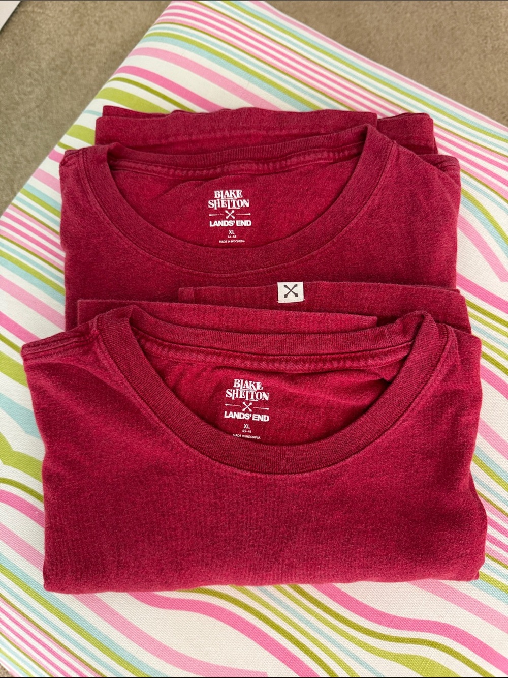 4 Lands End SS T Shirts, red- Blake Shelton, blue-super T all Xl - Picture 2 of 5